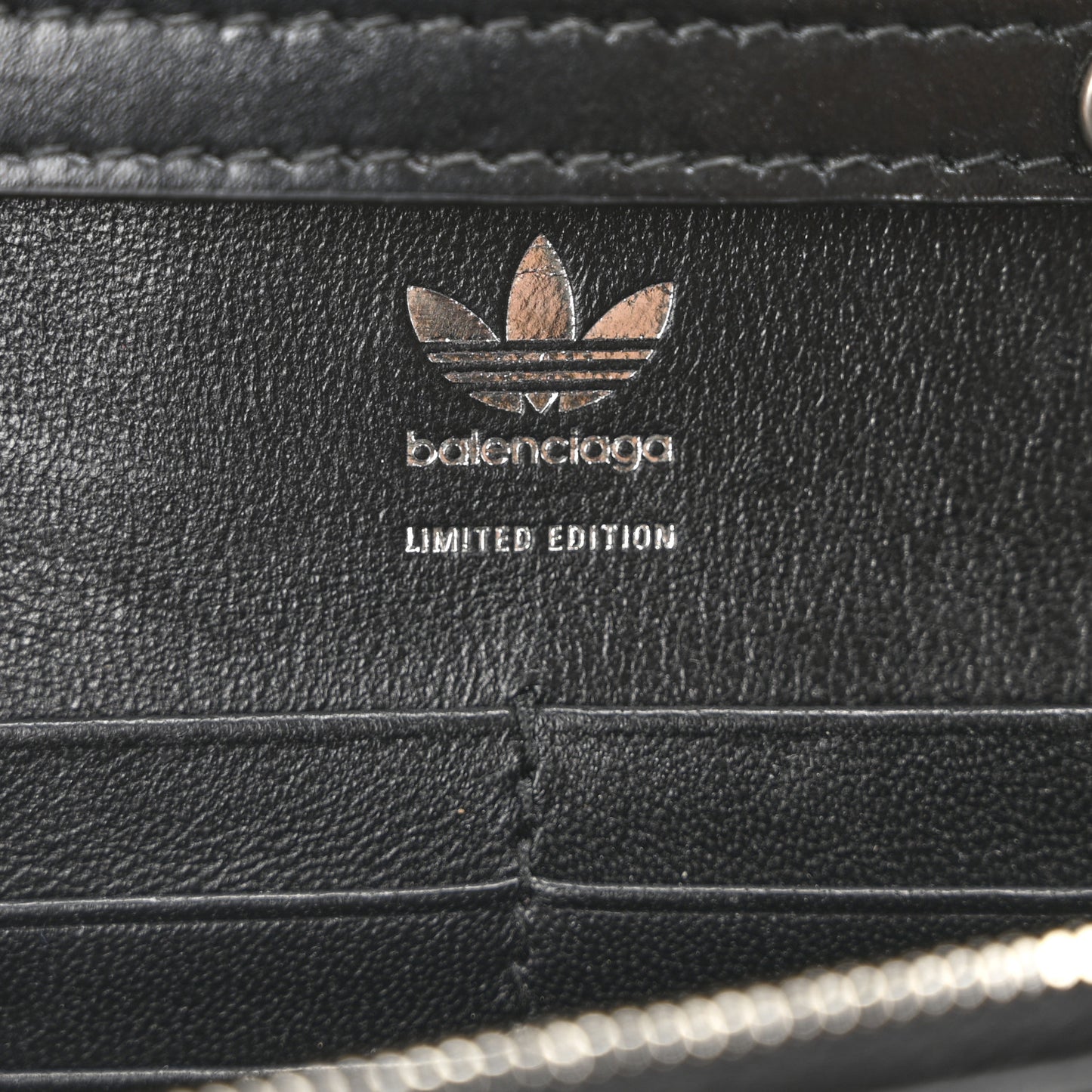 X ADIDAS Box Calfskin Hourglass Chain Bag Black