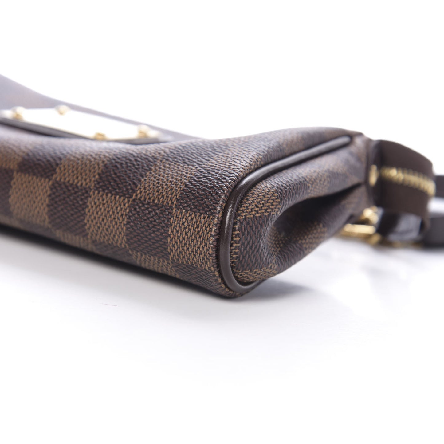 Damier Ebene Eva Clutch