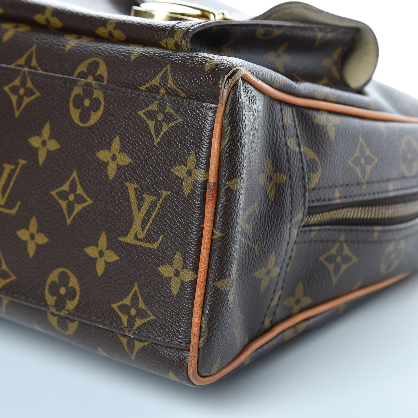 Monogram Manhattan GM