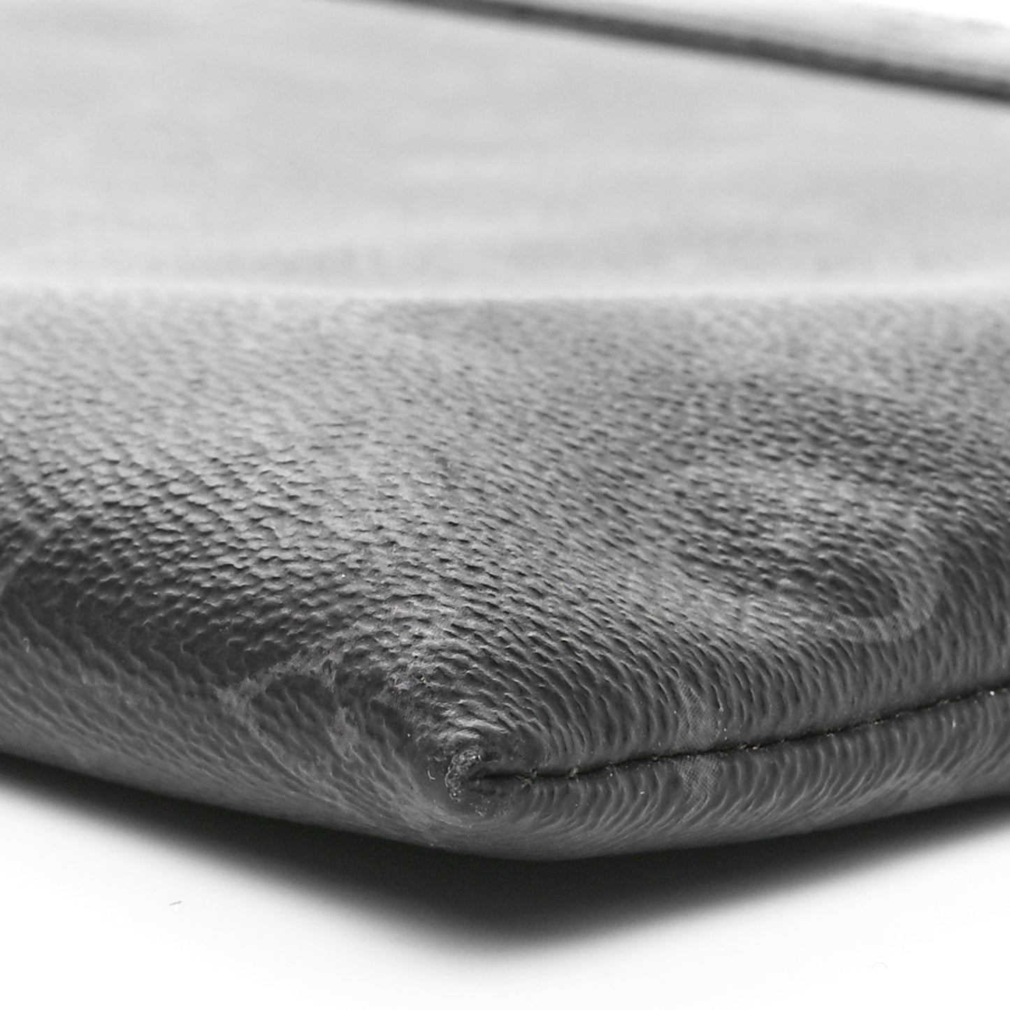 Monogram Eclipse Discovery Pochette GM