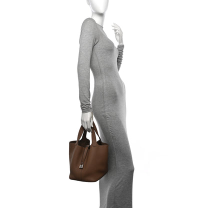 Hermes Taurillon Maurice Picotin Lock 22 MM Beige De Weimar 2 of 14