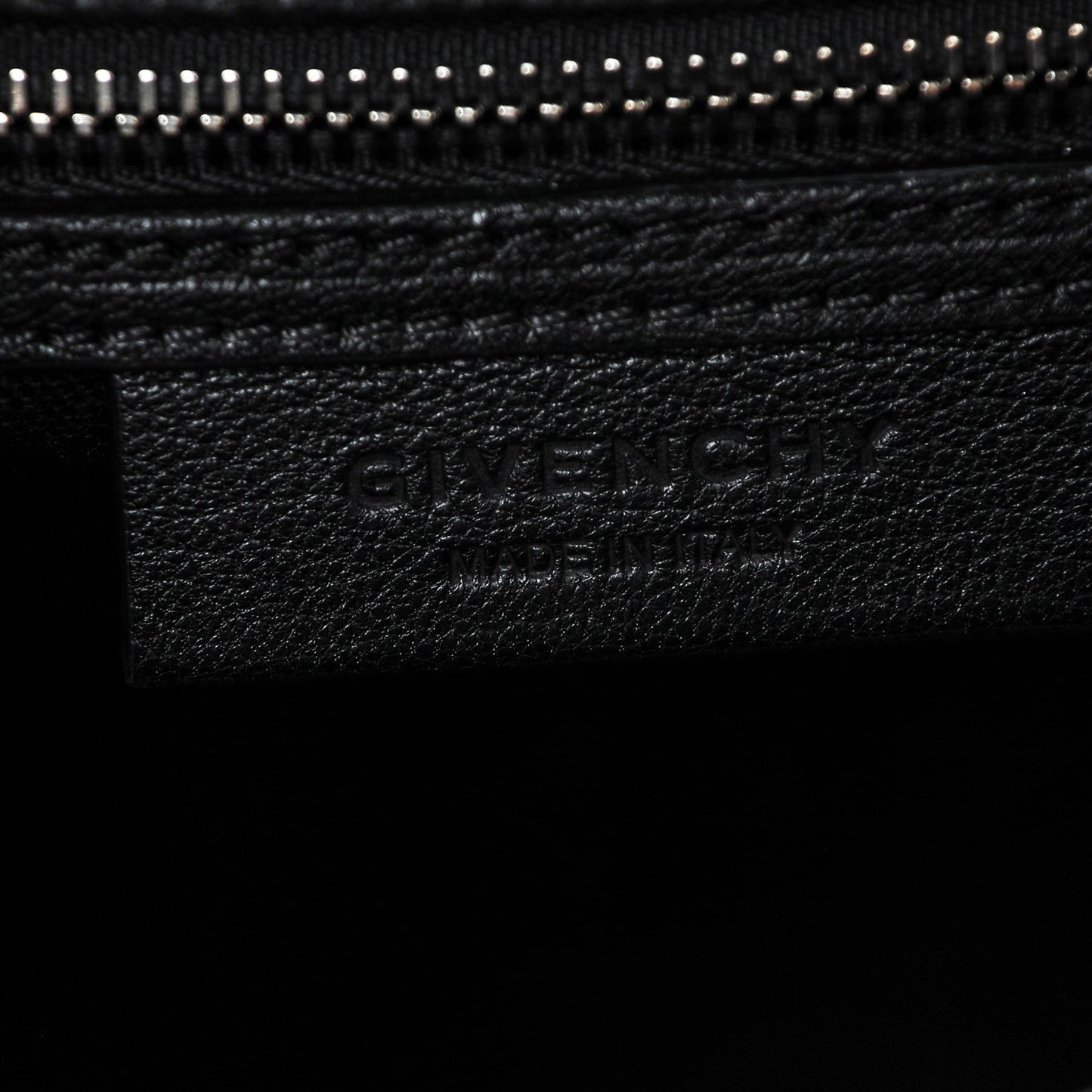 Sugar Goatskin Small Antigona Black