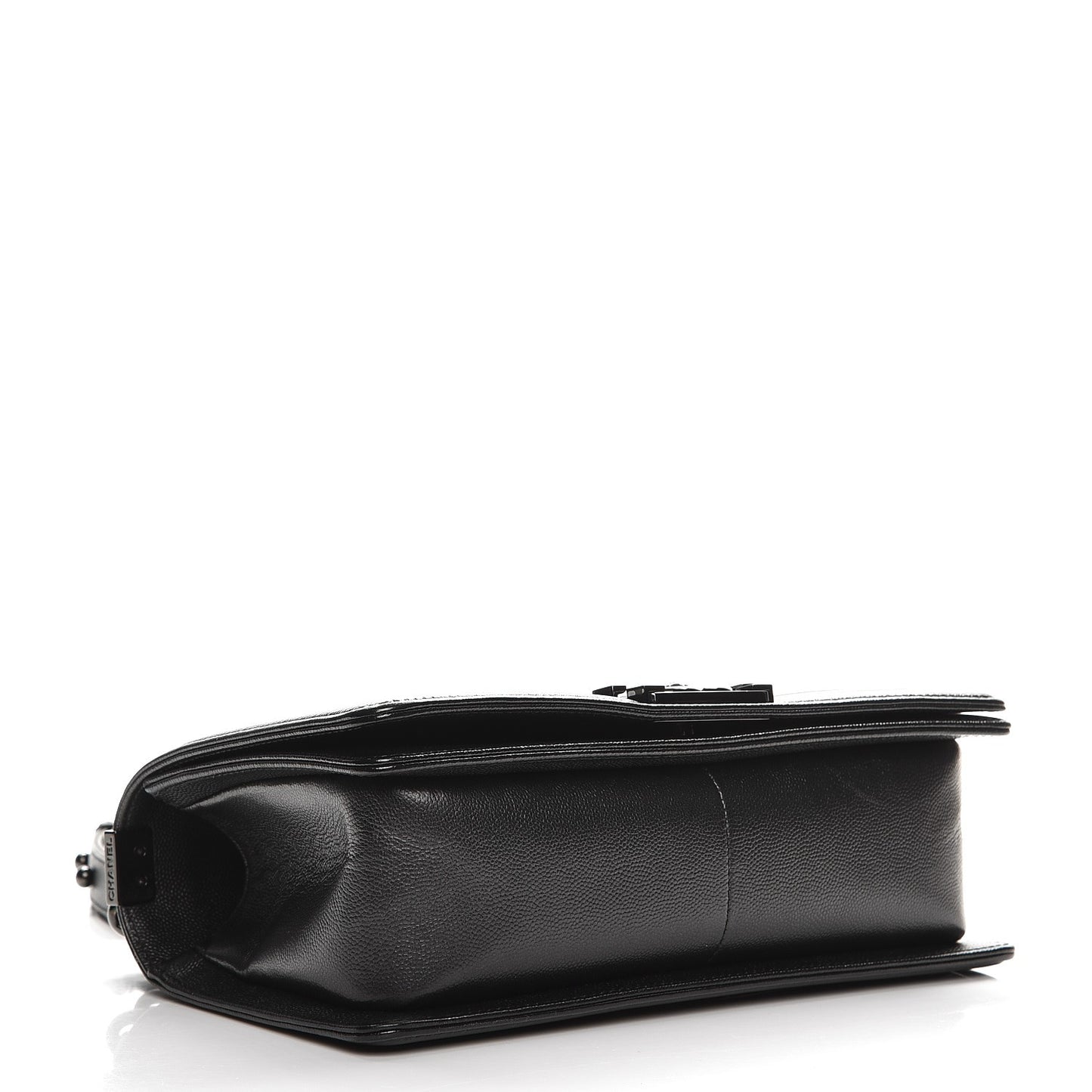 Caviar Quilted Medium Boy Flap So Black