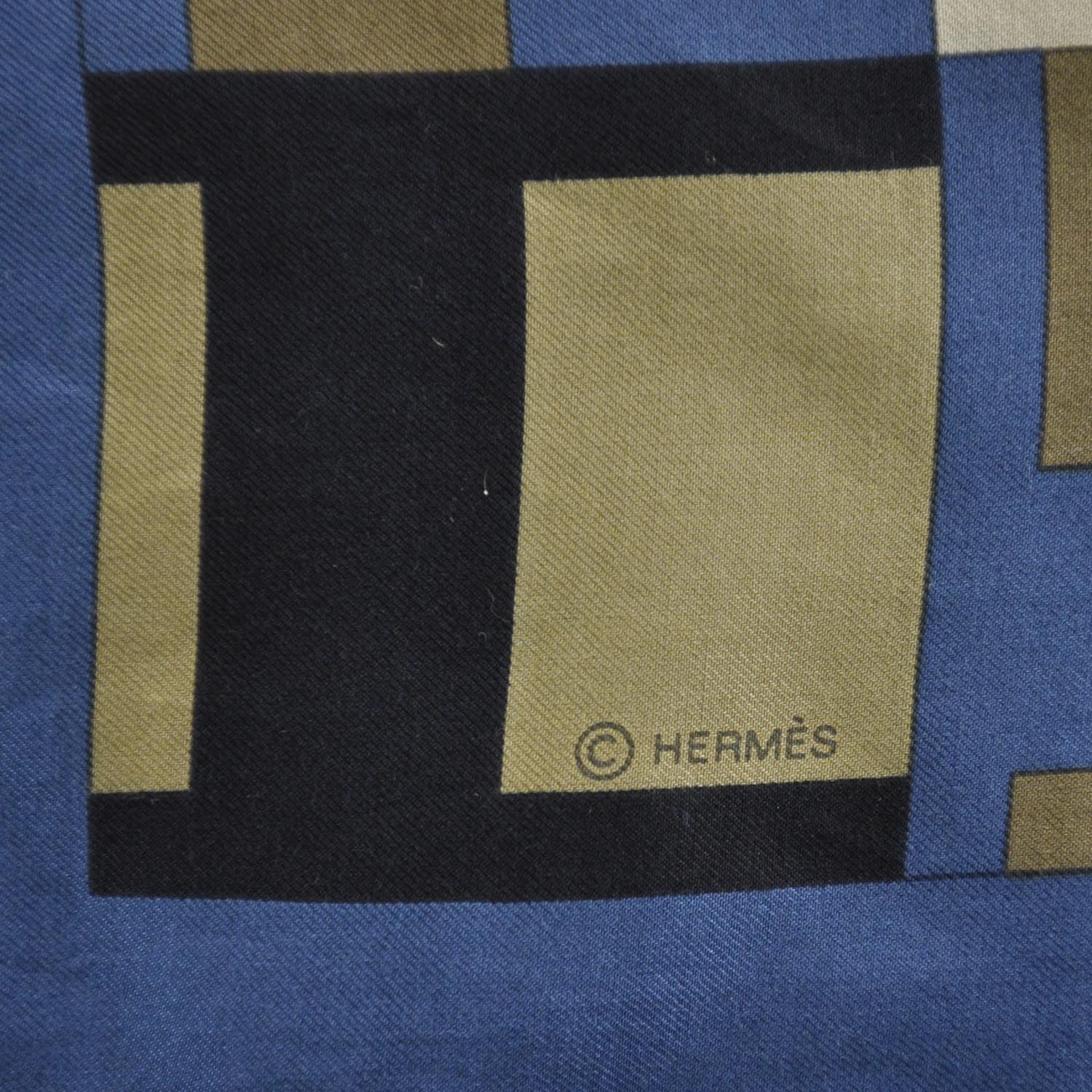 Hermes Silk H Infini Infinity Scarf Unisex 3 of 7