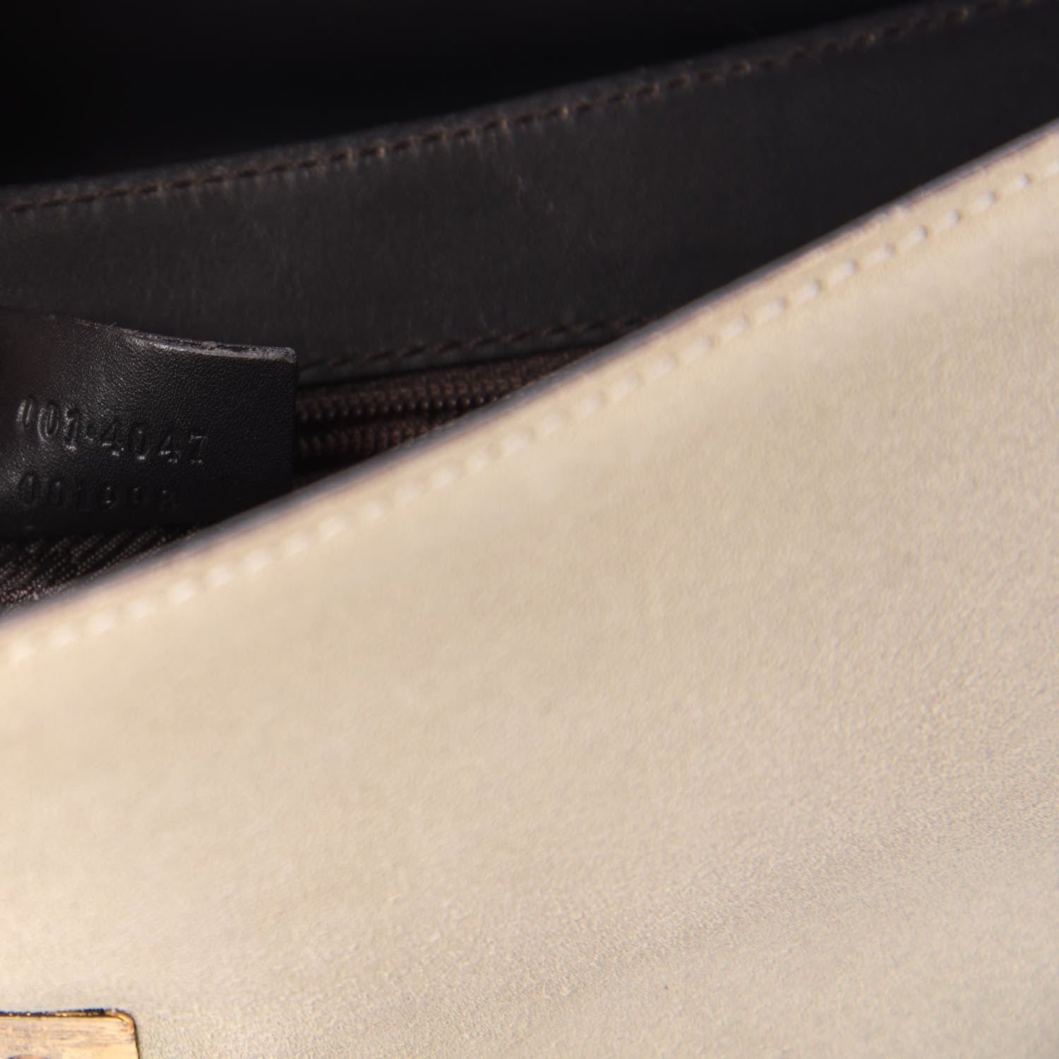 Gucci Suede Bamboo Handle Shoulder Bag White 9 of 11