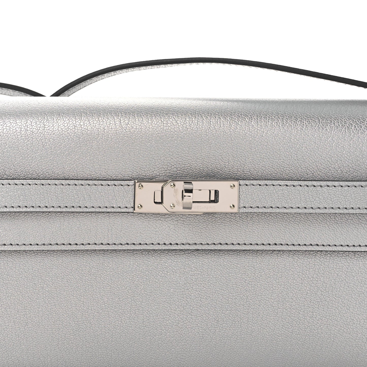 Metallic Chevre Chamkilight Kelly Wallet To Go Argent