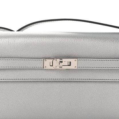 Hermes Metallic Chevre Chamkilight Kelly Wallet To Go Argent 8 of 13