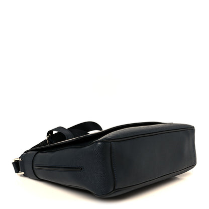 Louis Vuitton Taiga Roman MM Messenger Bleu Marine 4 of 10