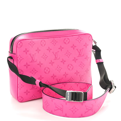 Louis Vuitton Taigarama Outdoor Messenger Fuchsia 3 of 9