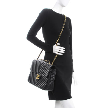 Chanel Caviar Chevron Quilted Maxi Single Flap Black 3 of 10