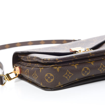 Louis Vuitton Monogram Pochette Metis 8 of 11