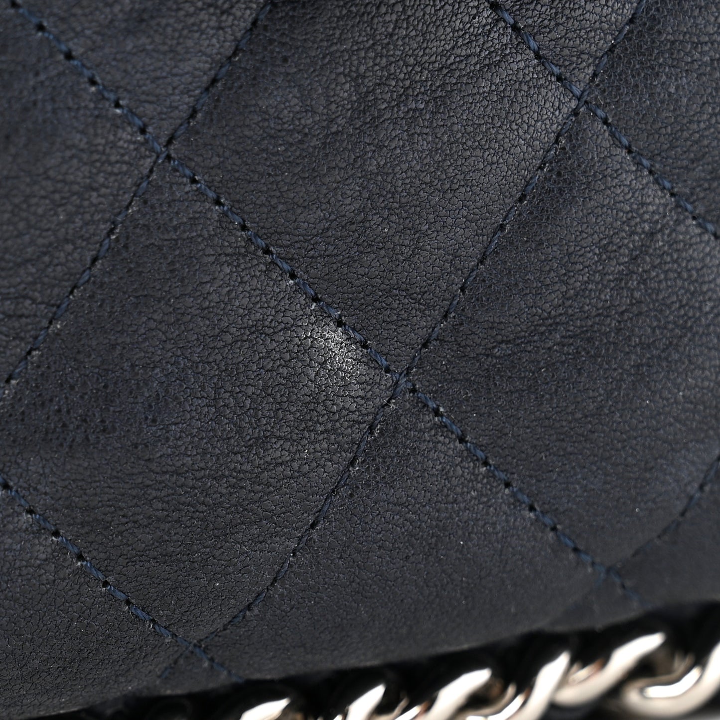 Washed Lambskin Quilted Maxi Chain Around Flap Navy