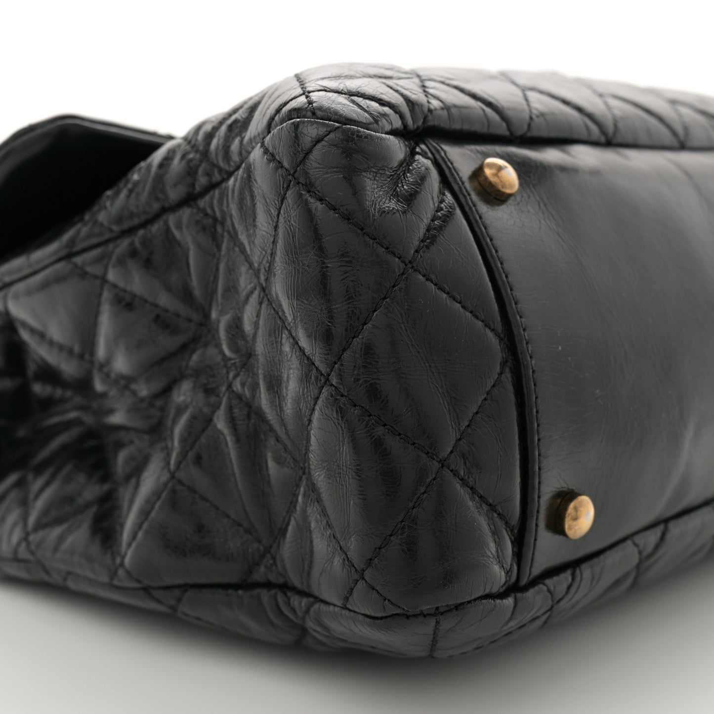 Glazed Calfskin Castle Rock Large Flap Black Burgundy