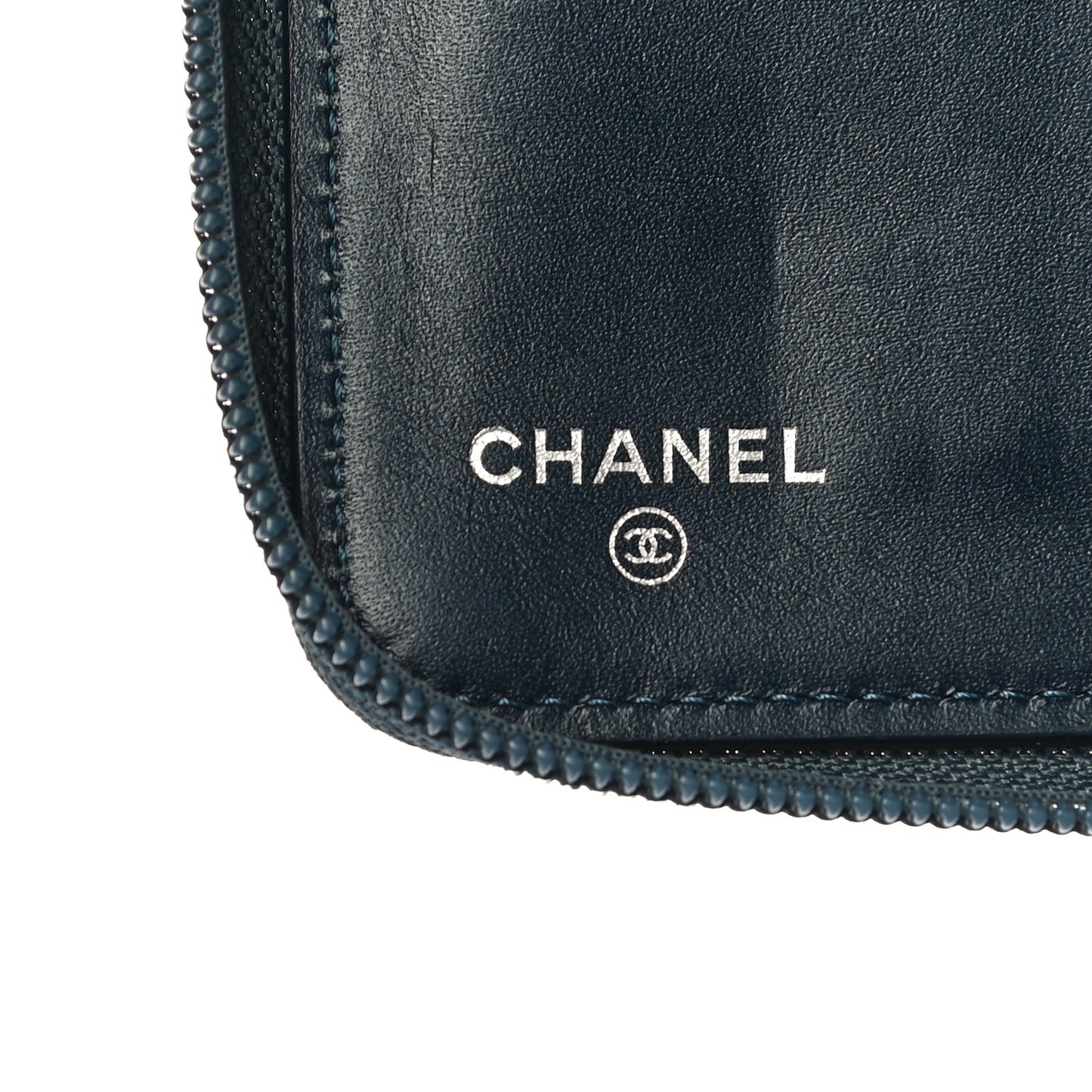 Caviar Large CC Timeless Zip Around Wallet Blue