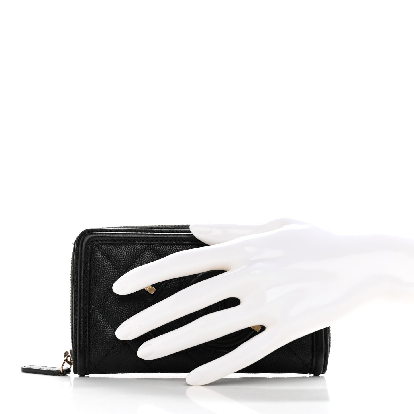 Caviar Quilted Medium Filigree Zip Around Wallet Black