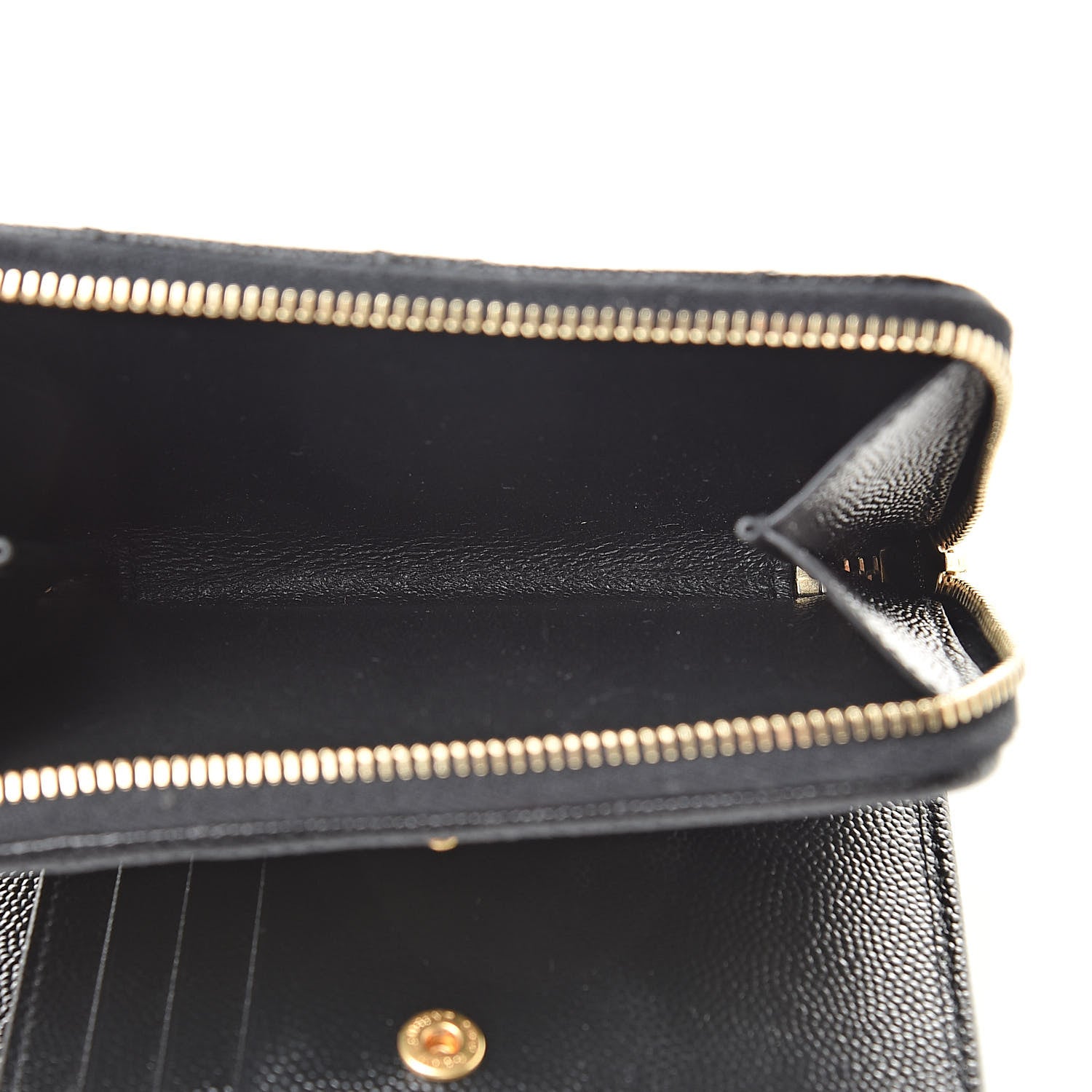 Saint Laurent Grain De Poudre Matelasse Chevron Monogram Compact Zip Around Wallet Black 6 of 9
