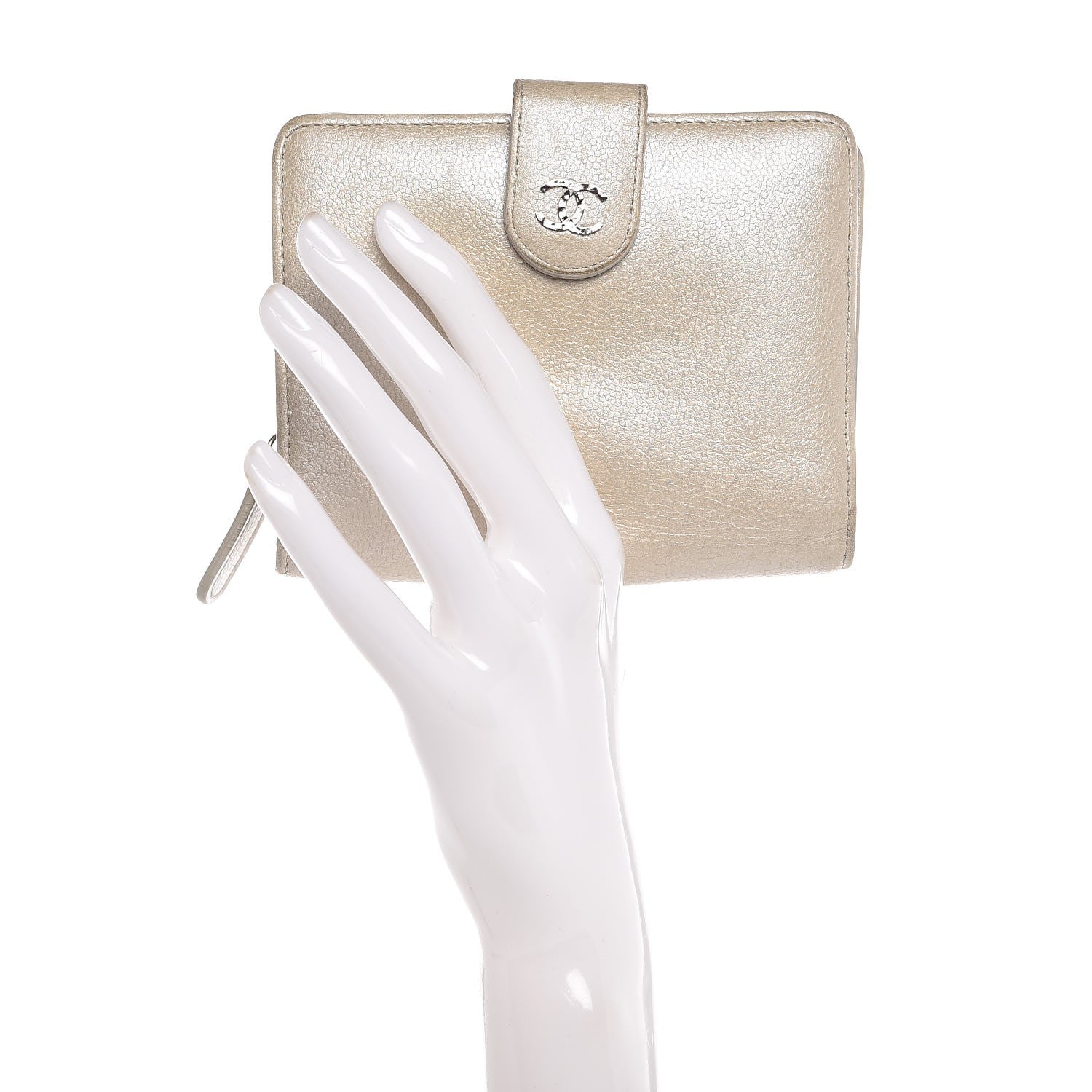 Chanel Caviar Sevruga French Compact Wallet White 2 of 10