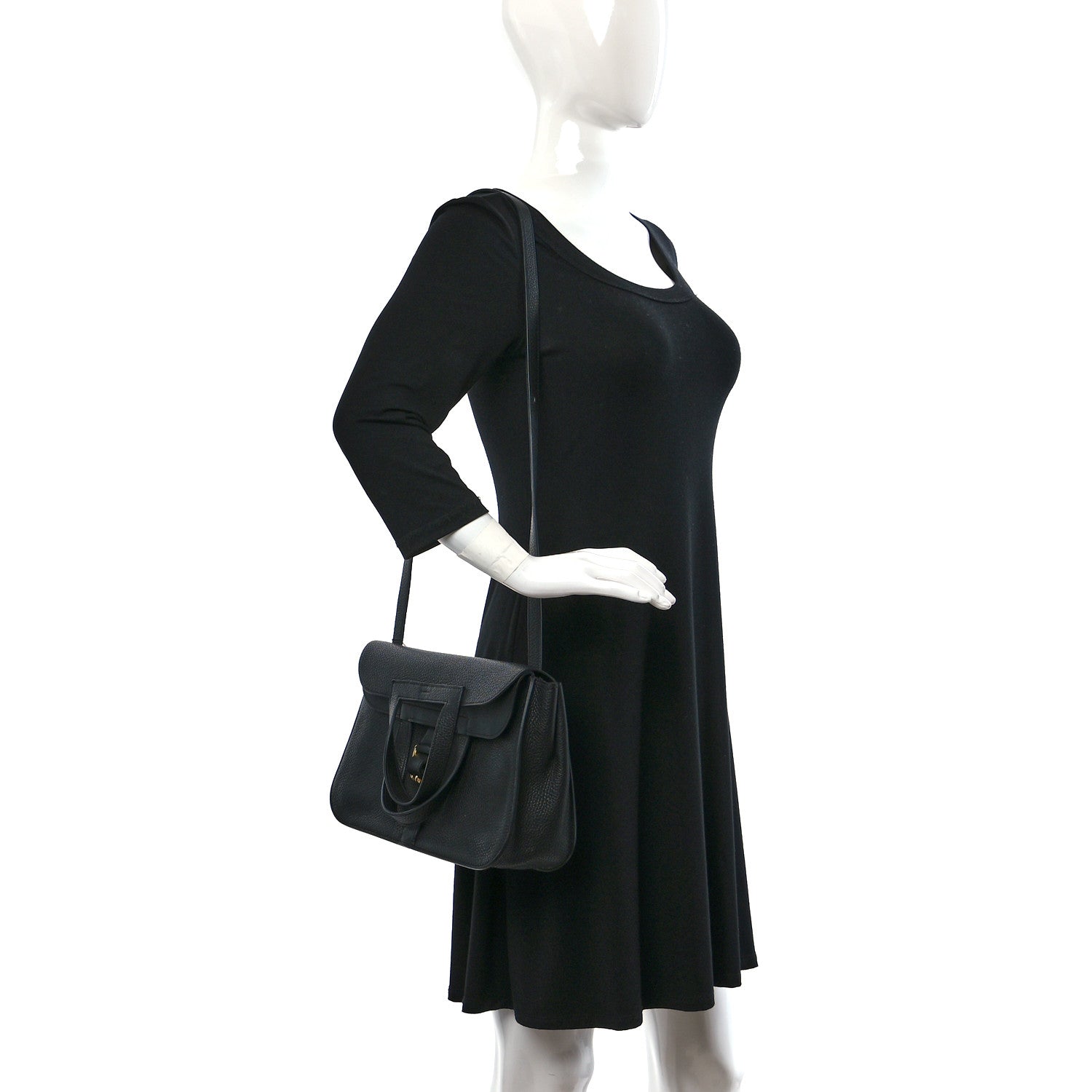 Hermes Taurillon Clemence Halzan 31 GM Black 2 of 12