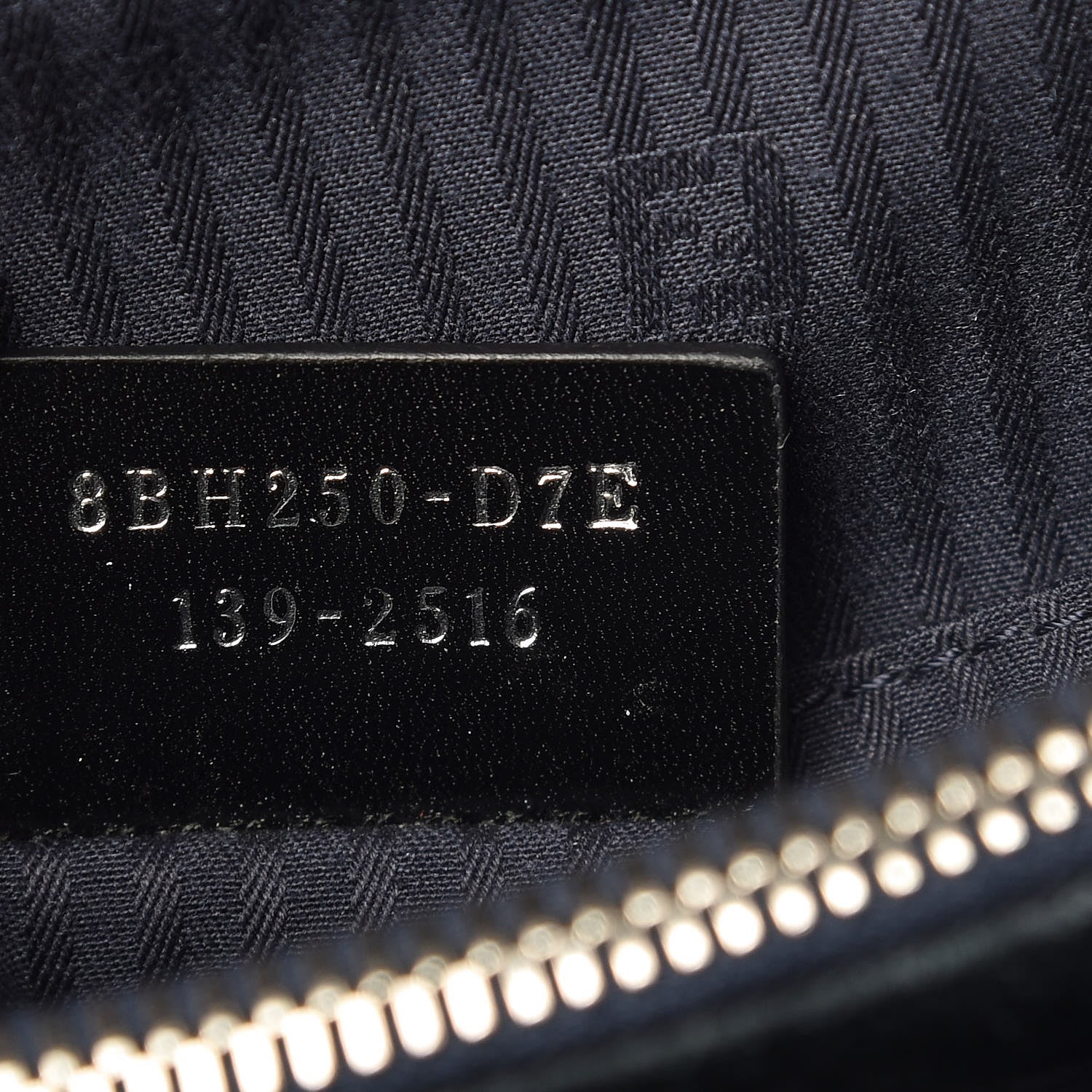 Fendi Vitello Elite Regular 2Jours Tote Lavagna 8 of 18