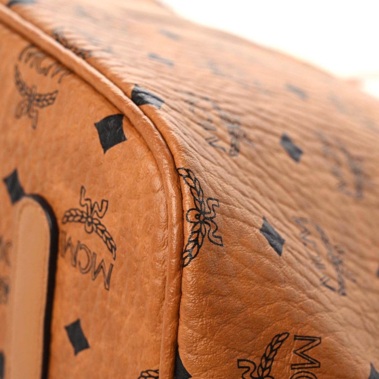 Visetos Large Liz Reversible Shopper Tote Cognac