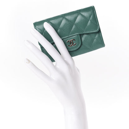 Chanel Caviar Quilted Card Holder Wallet Green 2 of 10
