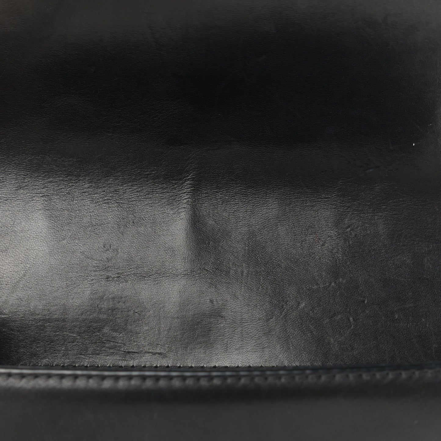 Lambskin Quilted Medium Boy Flap Black Beige