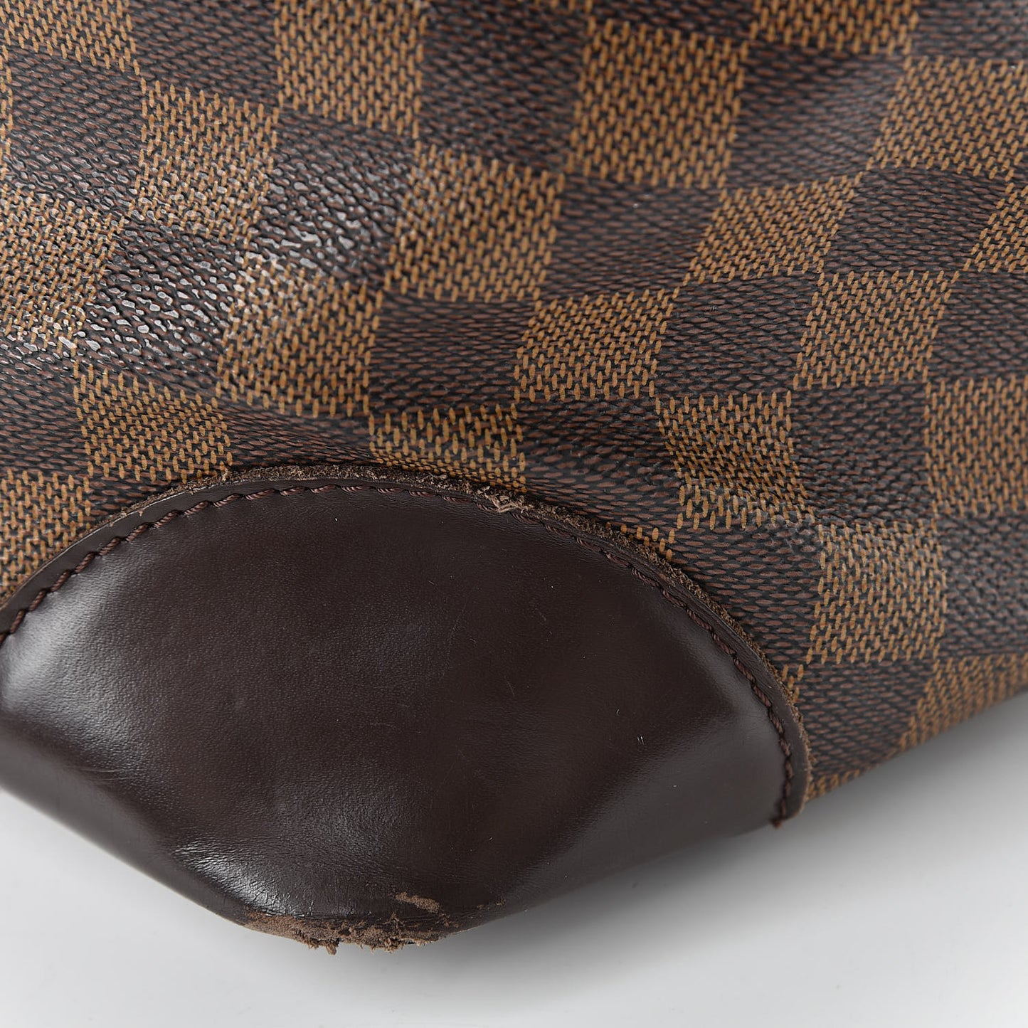 Damier Ebene Hampstead GM