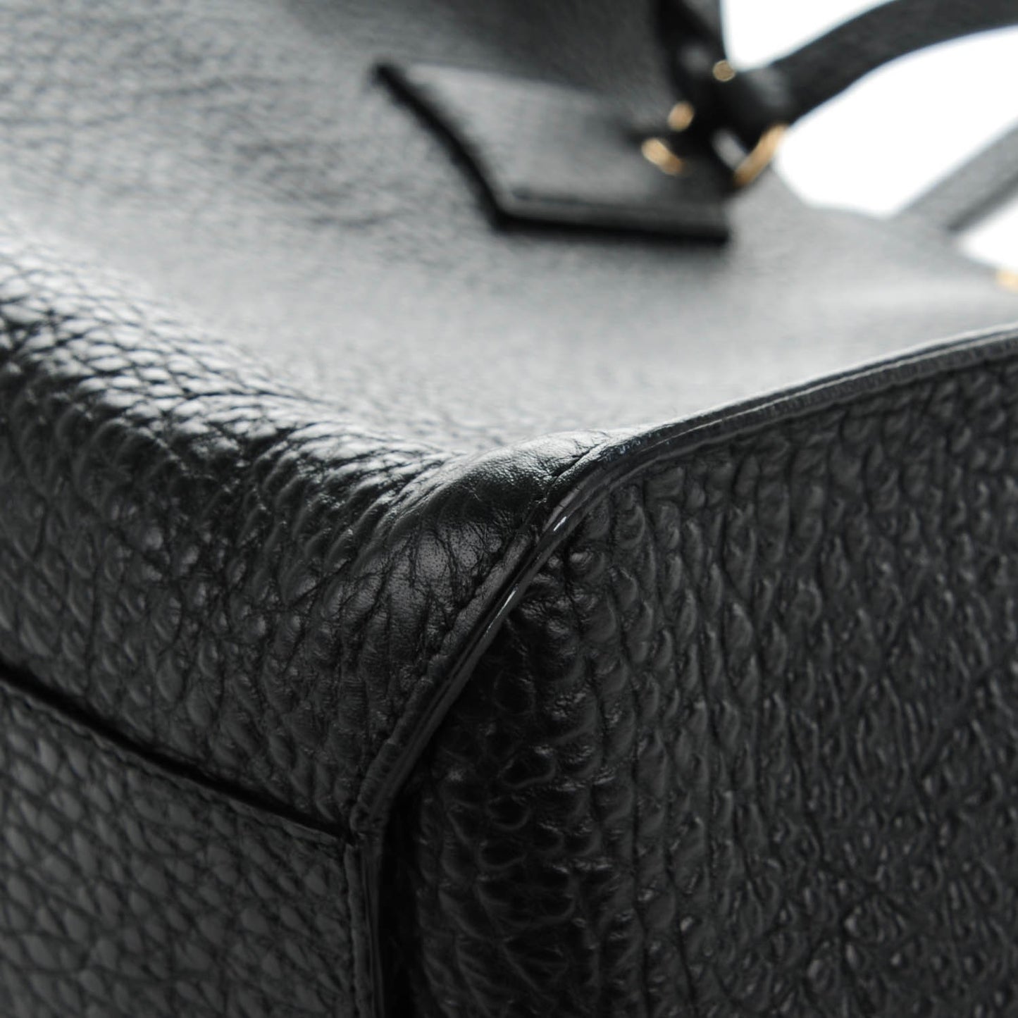 Heritage Grain Medium Woodbury Tote Black