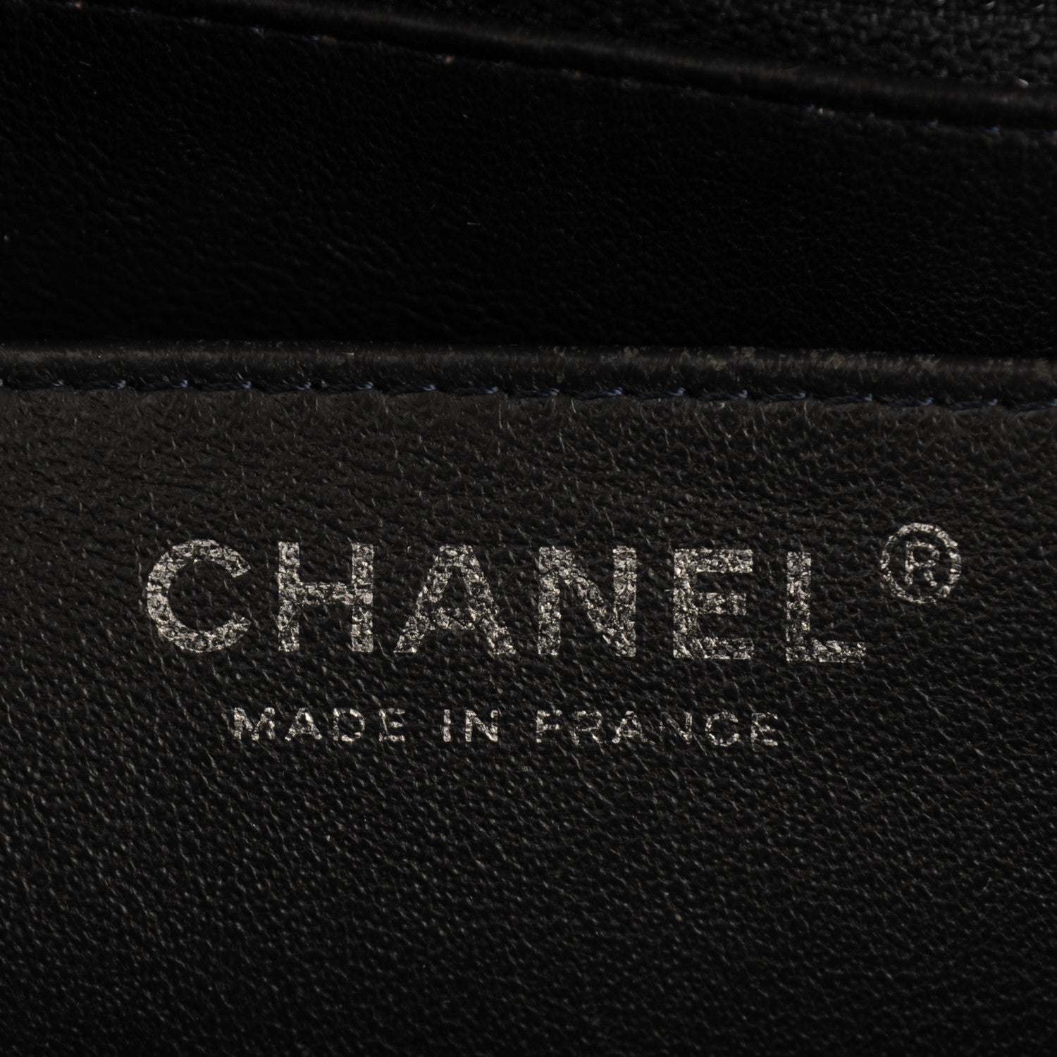 Chanel Distressed Patent Quilted Jumbo Single Flap Navy 7 of 10