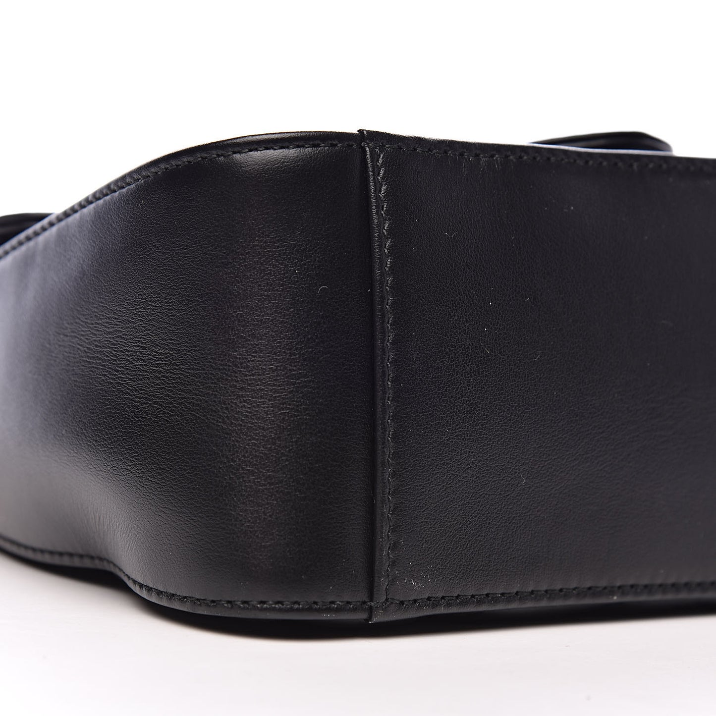 Calfskin Matelasse Mini GG Marmont Top Handle Shoulder Bag Black