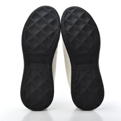 Chanel Velvet Calfskin Mixed Fibers CC Sneakers 41 Ivory Black 5 of 9