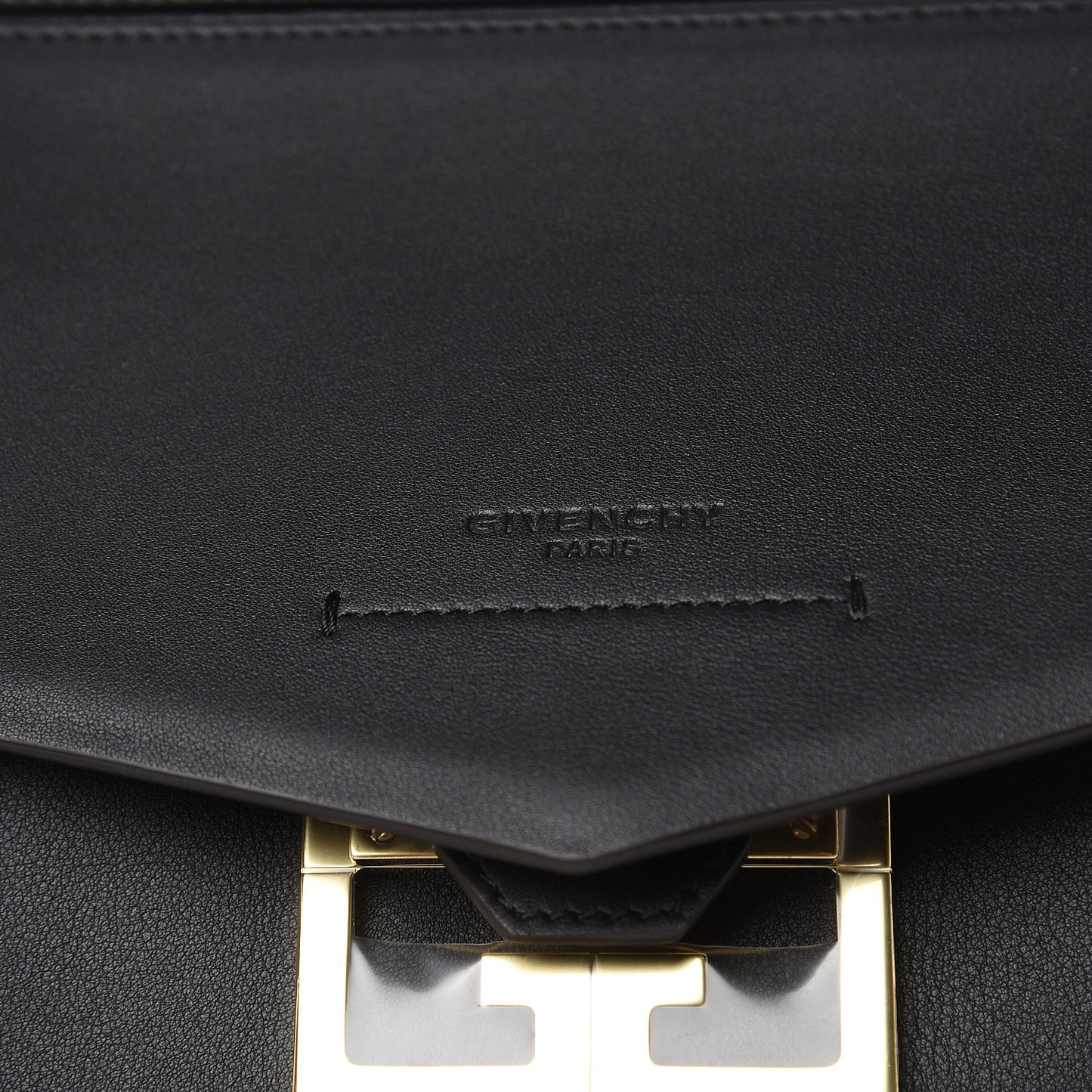 Calfskin Medium Mystic Shoulder Bag Black