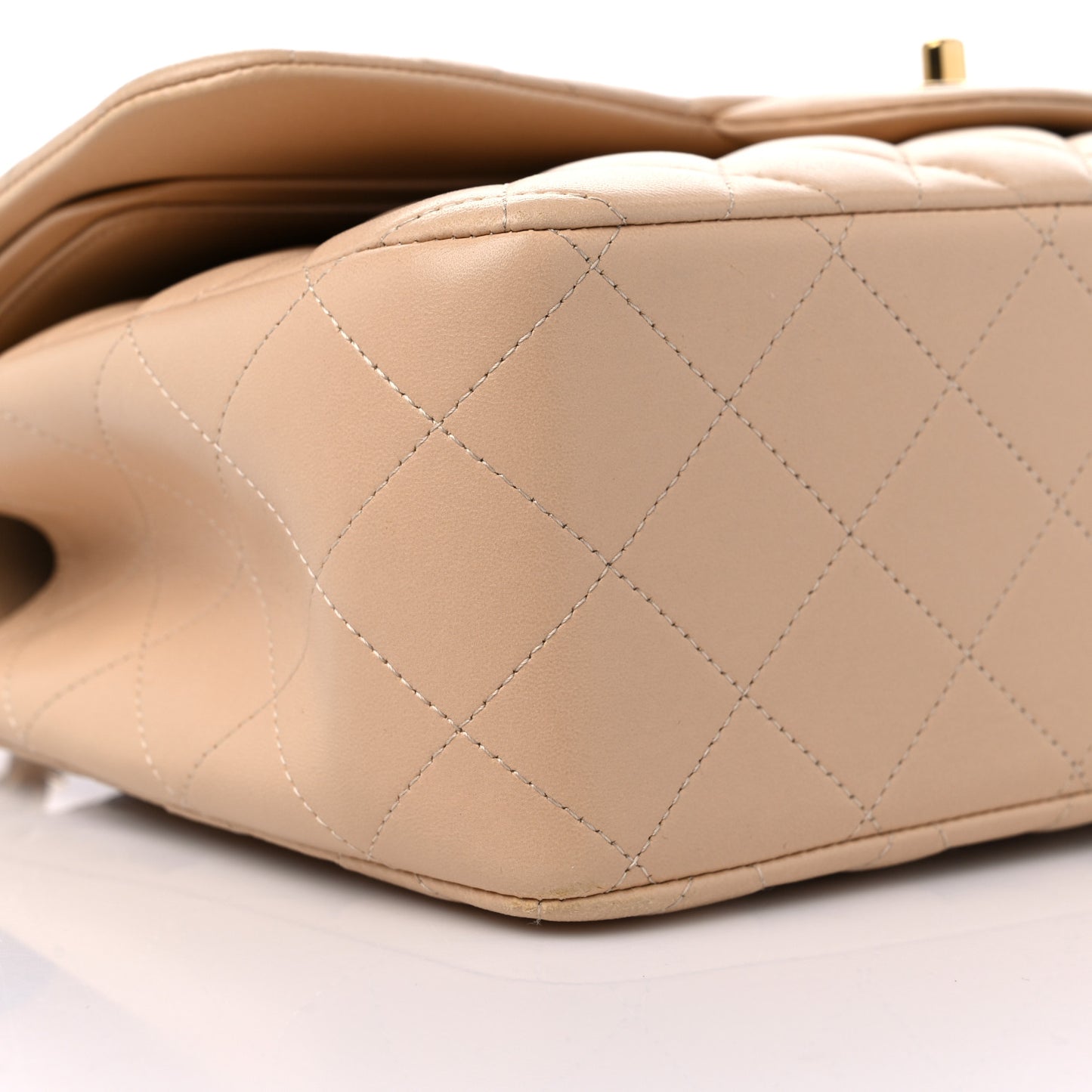 Lambskin Quilted Jumbo Double Flap Beige