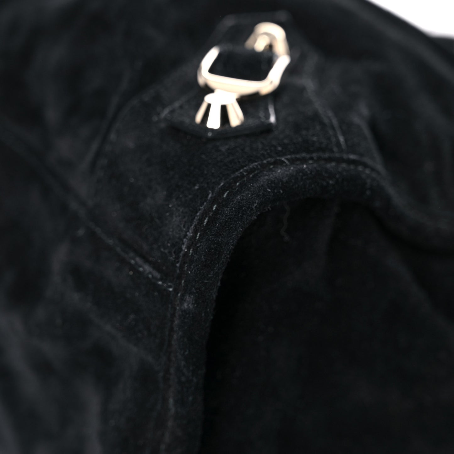 Baby Daim Suede Classic Gold Hardware City Black