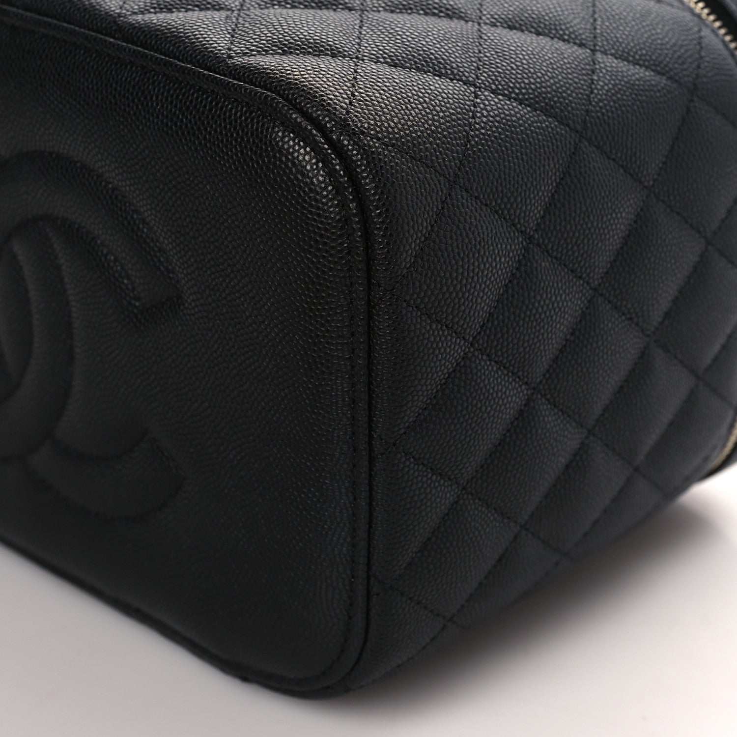 Chanel Caviar Quilted Large Vanity Pouch Black 10 of 12