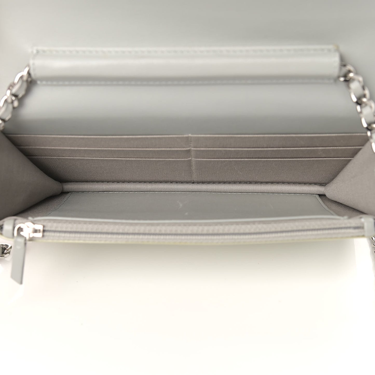 Patent Quilted Brilliant Wallet On Chain WOC Silver
