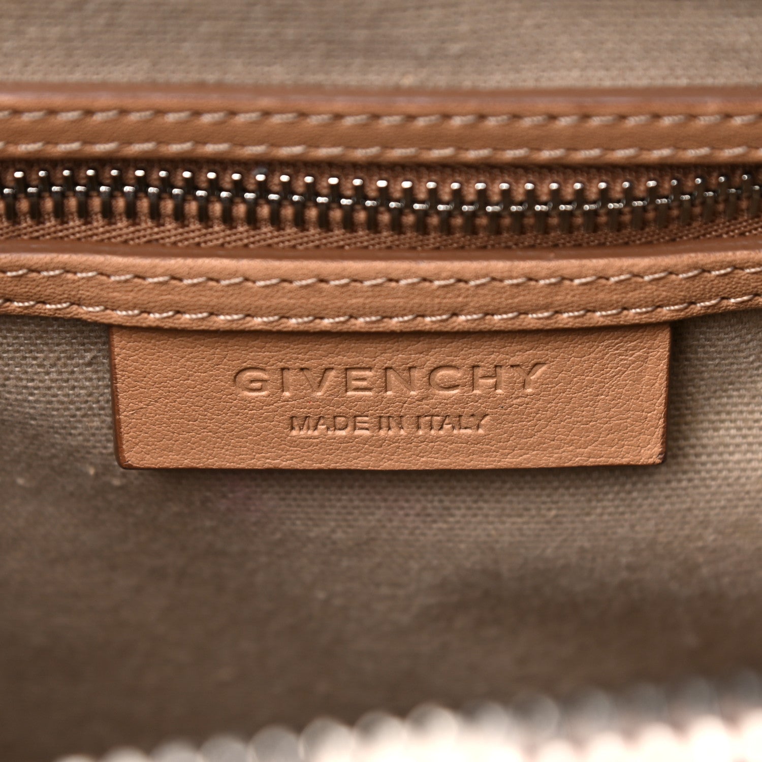 Givenchy Sugar Goatskin Braided Medium Antigona Medium Beige 6 of 21