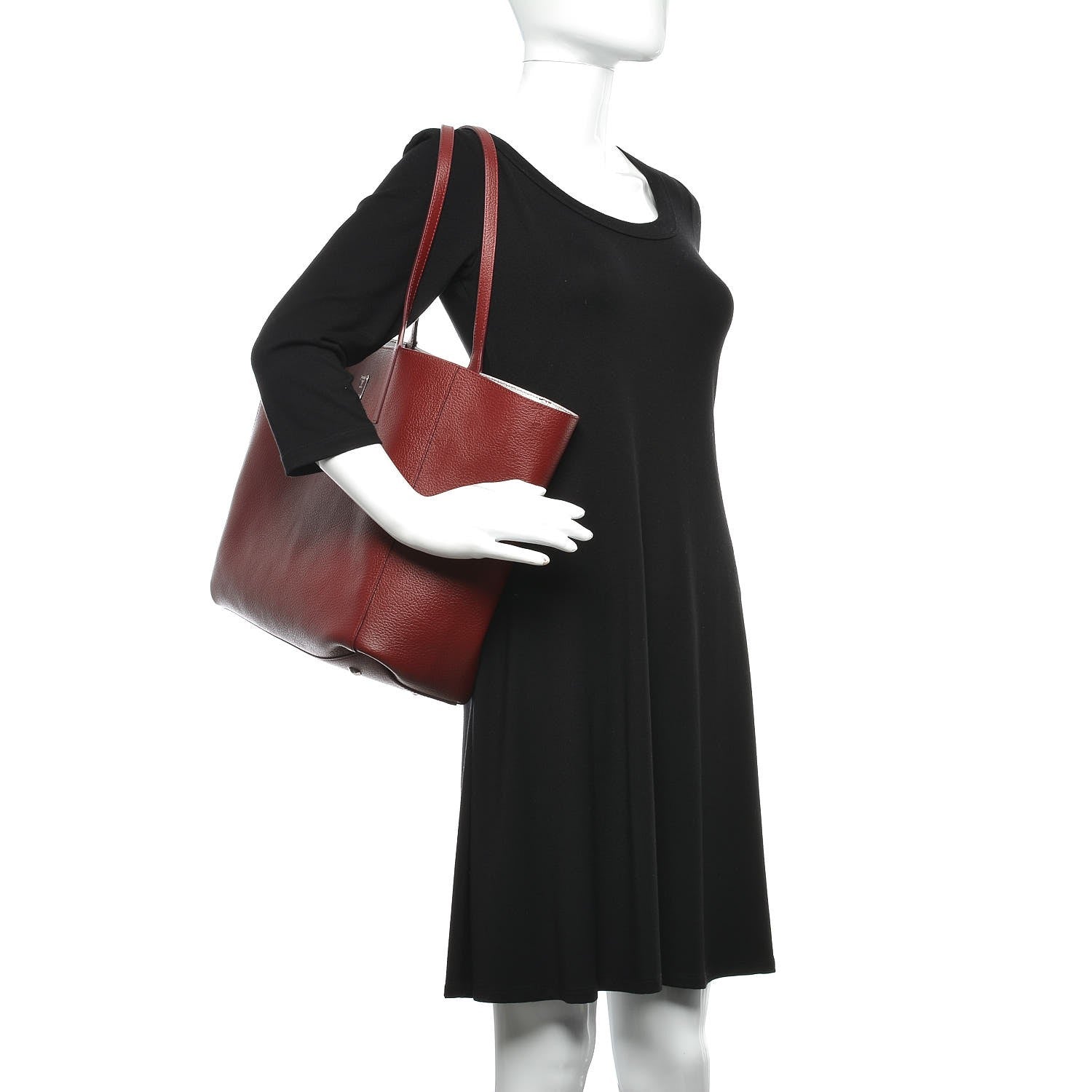 MCM Grained Calfskin Medium Reversible Wandel Tote Ruby Tan 3 of 14