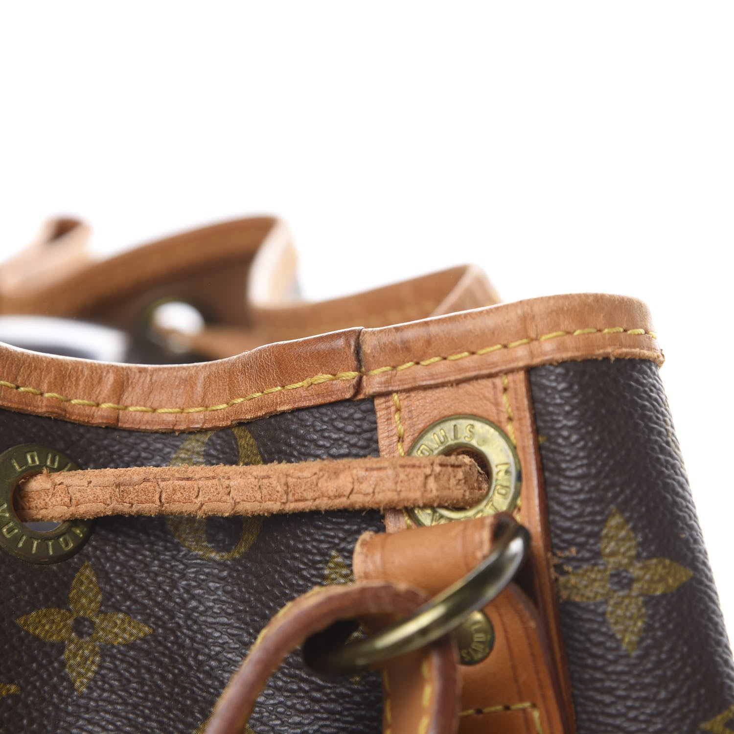 Louis Vuitton Monogram Noe 23 of 24