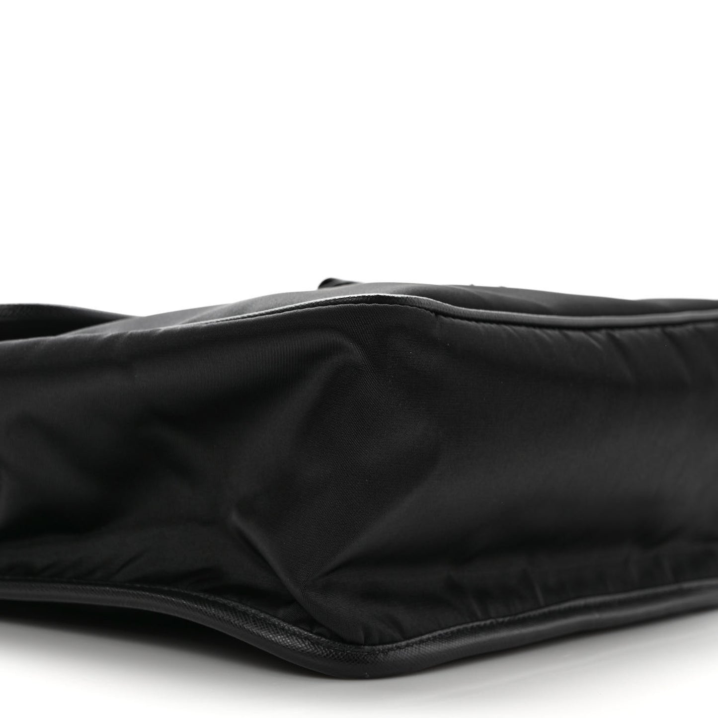 Tessuto Nylon Saffiano Logo Messenger Bag Black