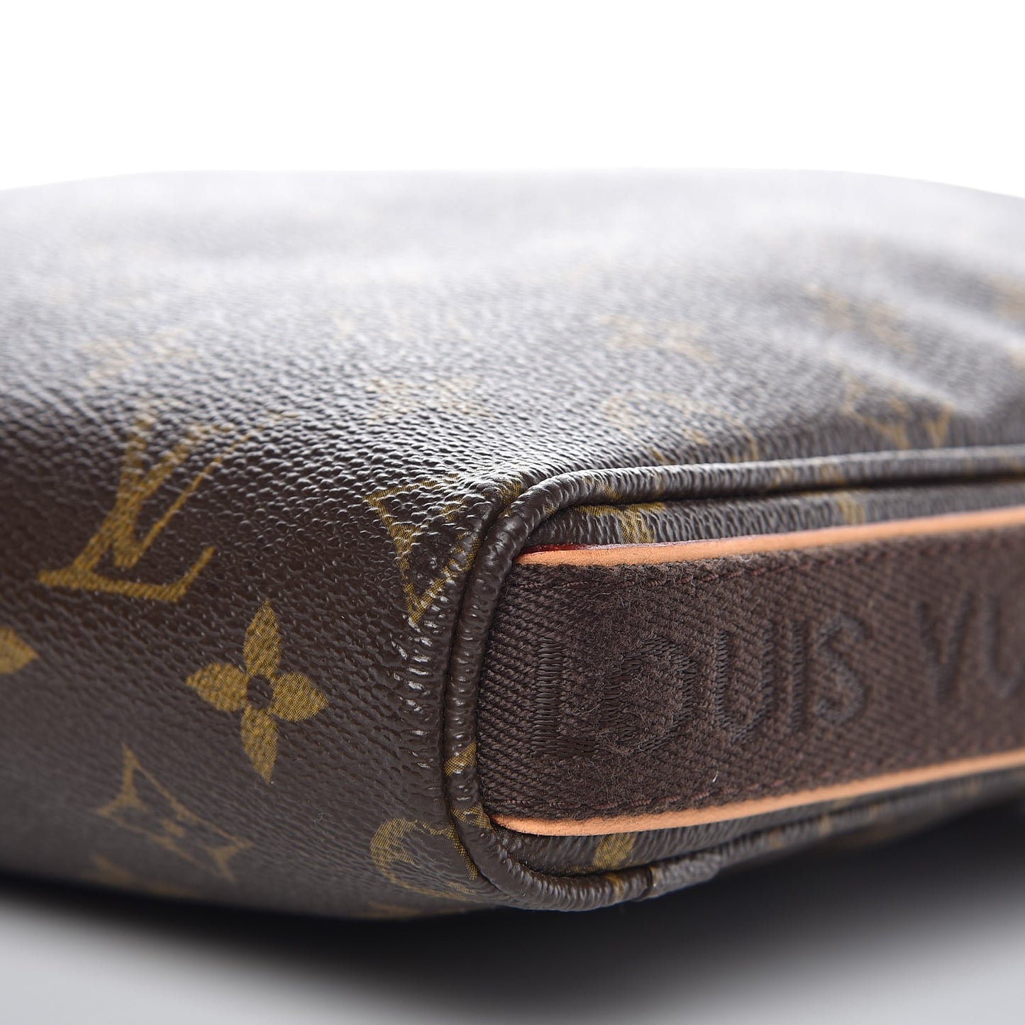 Monogram Trotteur Beaubourg