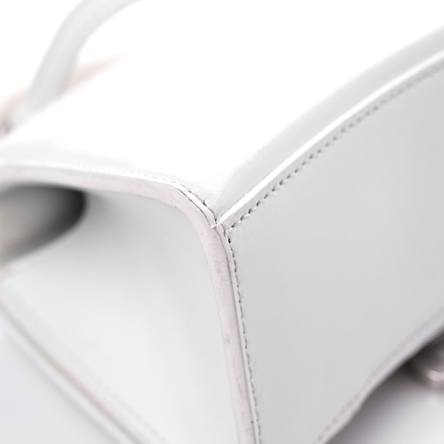 Box Calfskin Graffiti Logo Hourglass Top Handle Bag XS White Light Silver