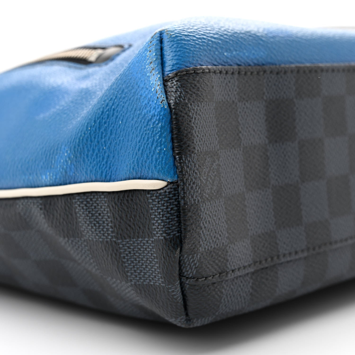 Louis Vuitton Damier Graphite Latitude America's Cup Regatta Mick MM 8 of 12