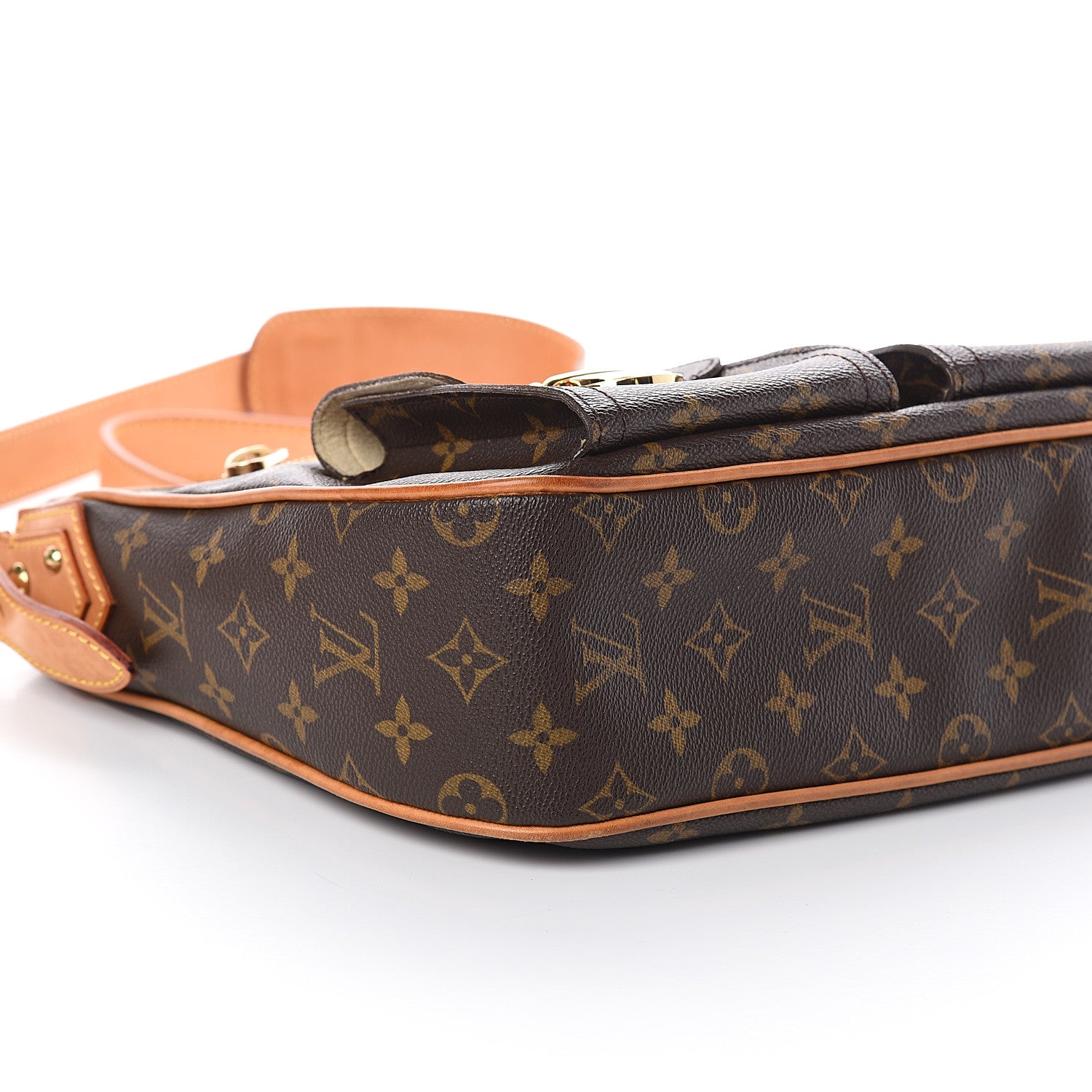 Louis Vuitton Monogram Hudson GM 7 of 8