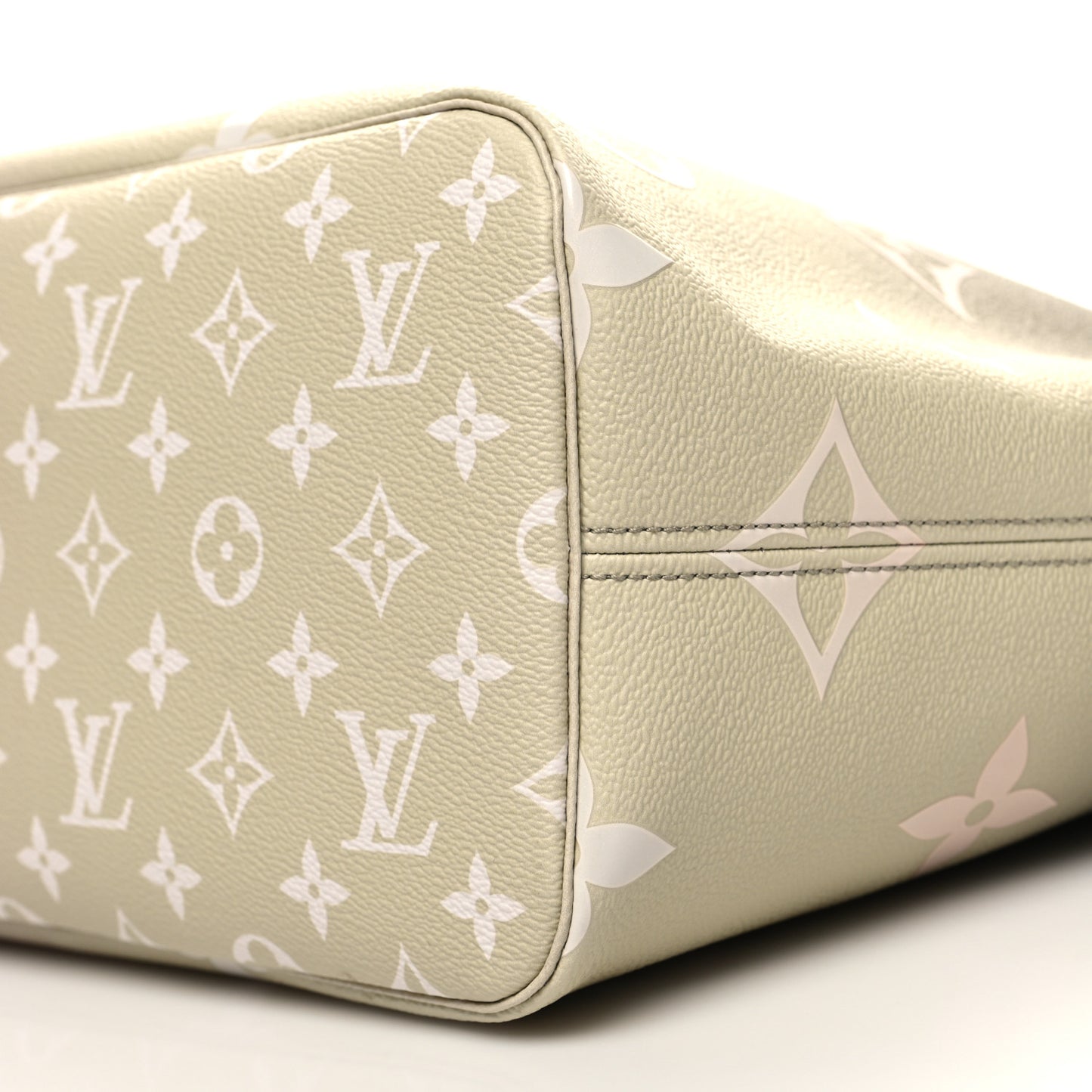 Monogram Giant Spring In The City Neverfull MM Sunset Kaki