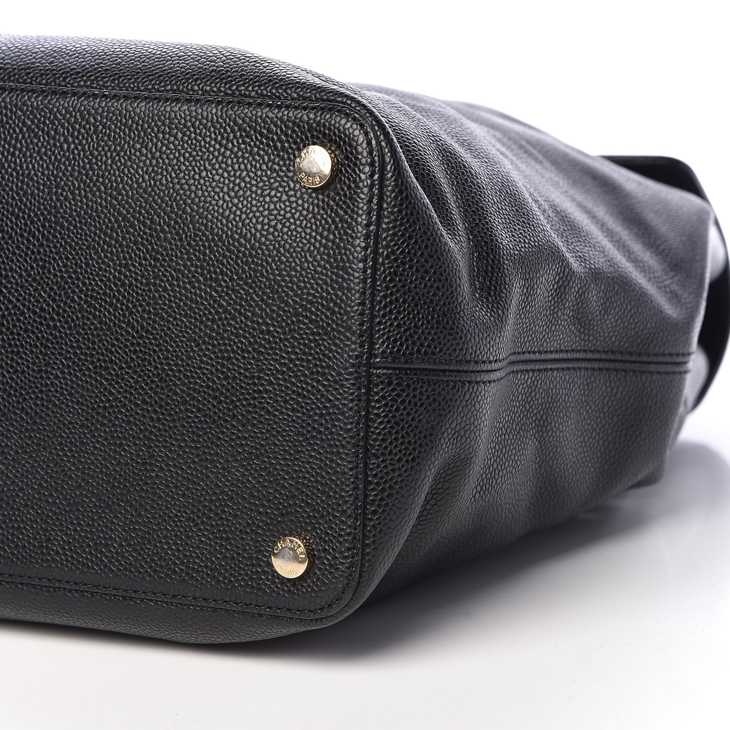 Caviar CC Tote Black