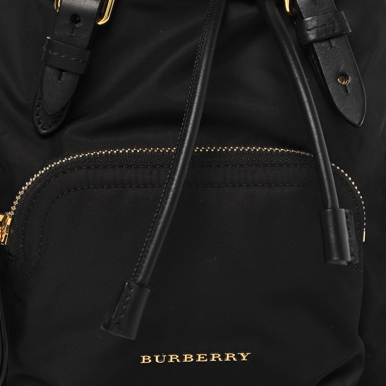 BURBERRY ブラック バックパック ナイロン バックパック (ブラック) - メンズ, ナイロン | Burberry
