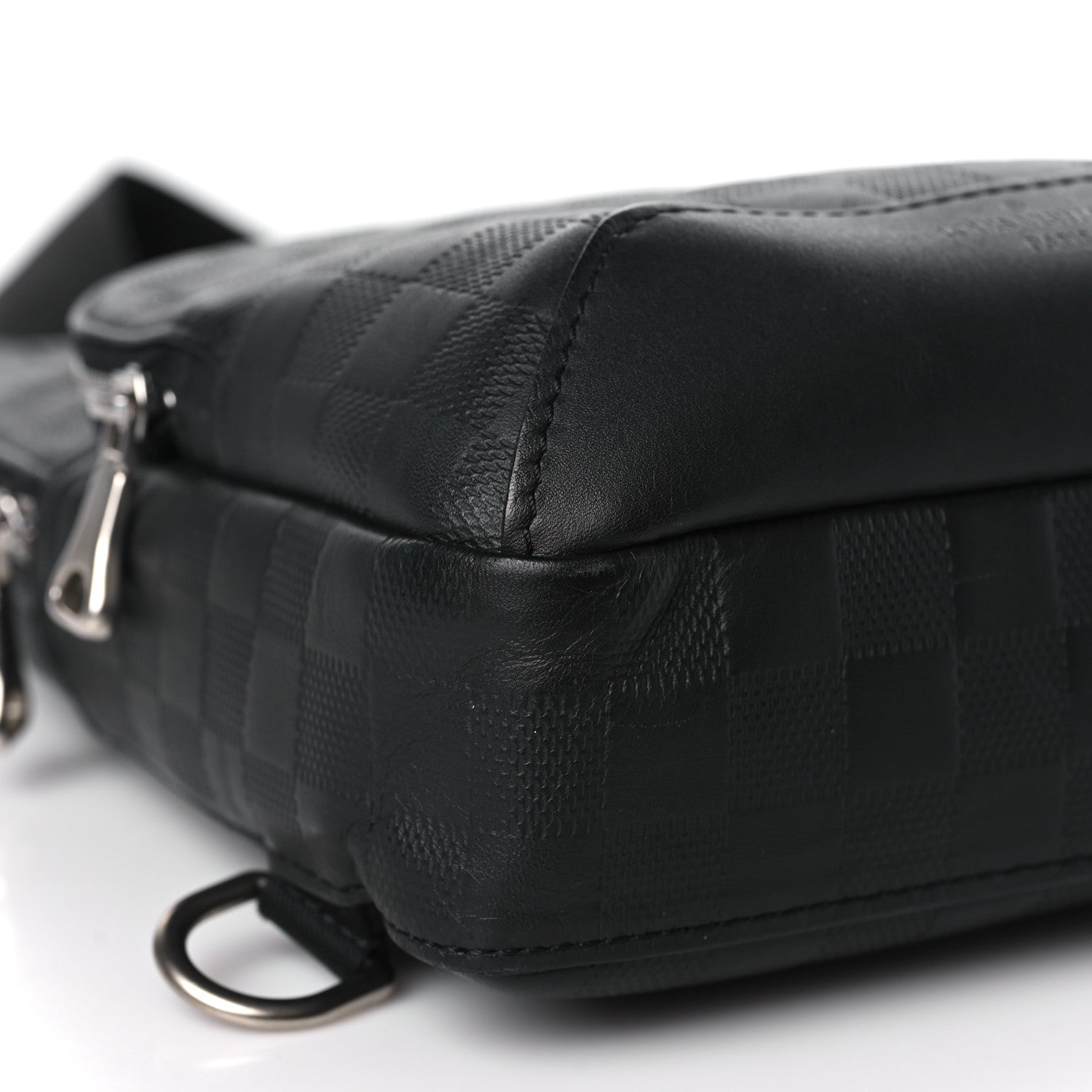 Louis Vuitton Damier Infini Avenue Sling Bag Onyx 7 of 8