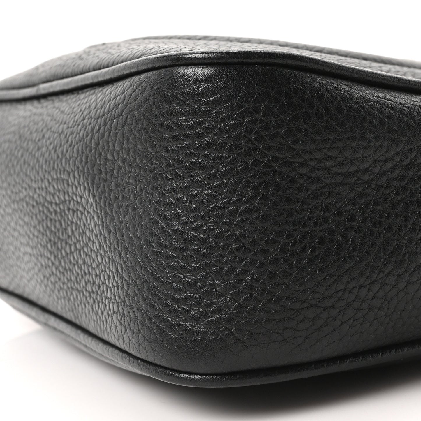 Pebbled Calfskin Small Soho Disco Bag Black