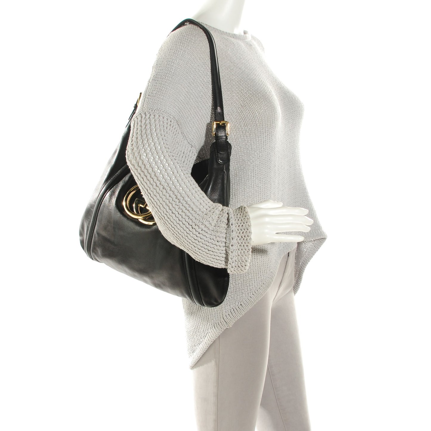 Calfskin Medium Britt Hobo Black